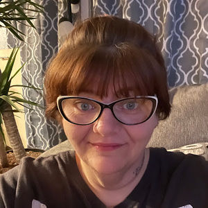 Meet your Posher, Shanoa